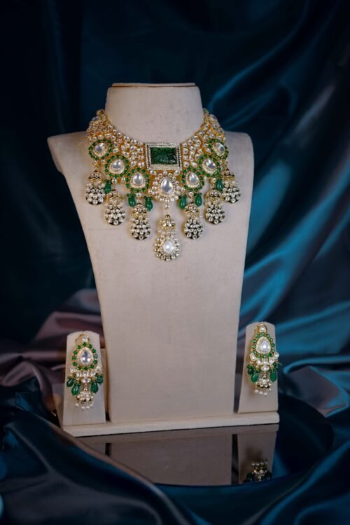 Sabyasachi inspired uncut Kundan Necklace- Madawi NEC021