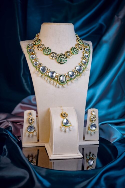Kundan Necklace Set- NEC166