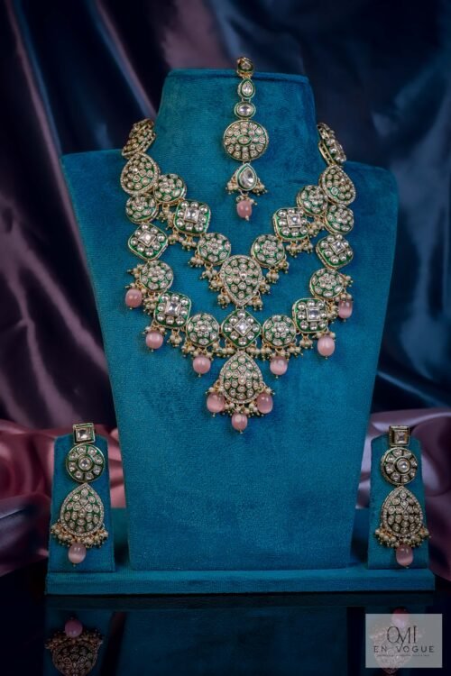 Maanawi Kundan Necklace Set -NEC393