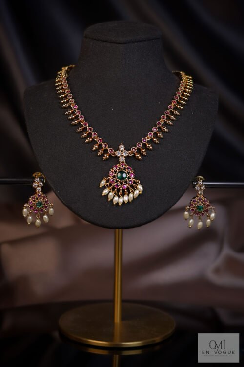 Necklace Set-NEC390