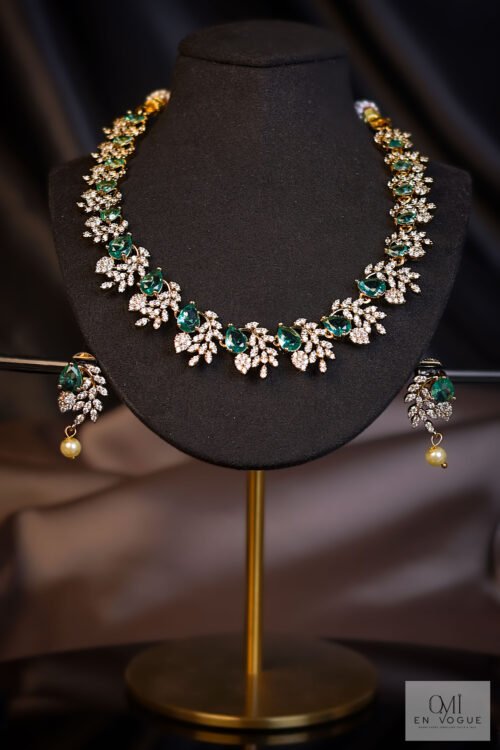 Bindiya Necklace Set-NEC444
