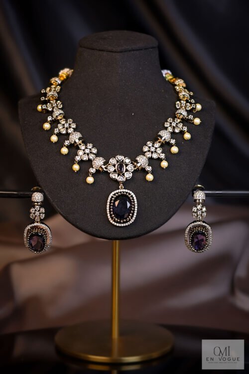 Indu Necklace Set-NEC425