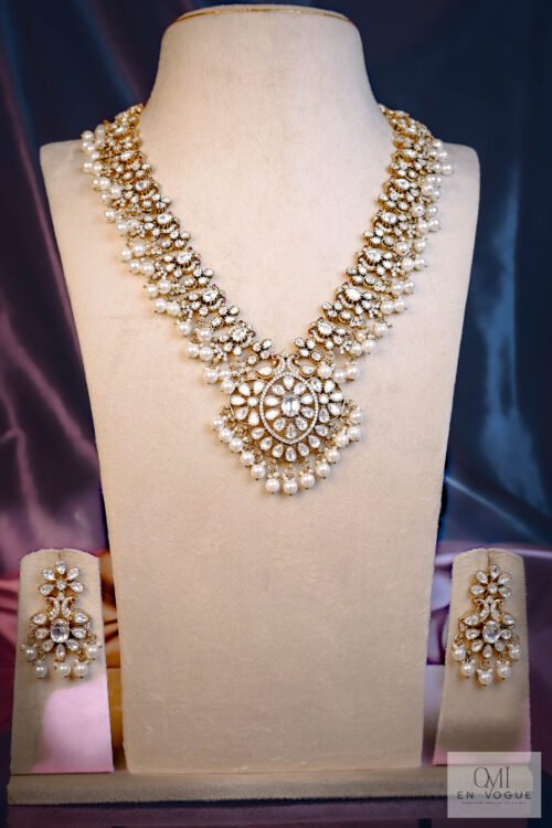 Agrah Necklace Set-NEC460
