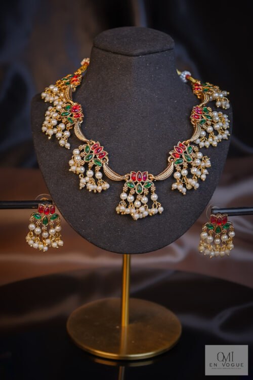 Necklace Set-NEC523