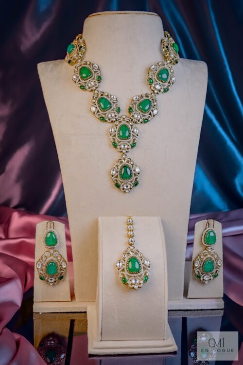 Necklace Set-NEC541