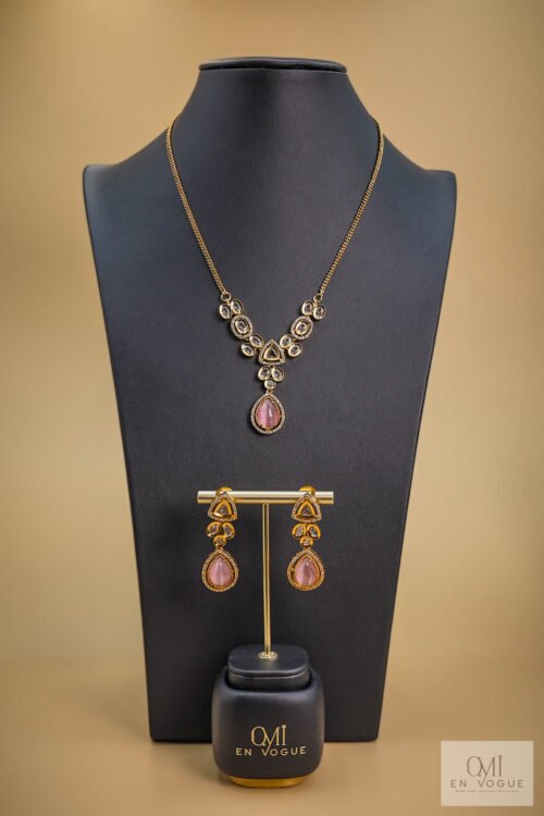 Zoya Necklace Set -NEC693