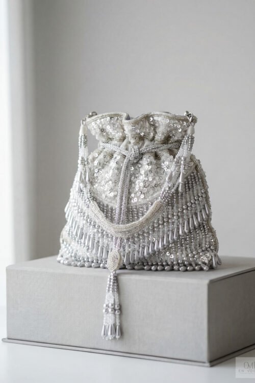 Omi En Vogue – Exclusive Beaded Potli Hand Bag