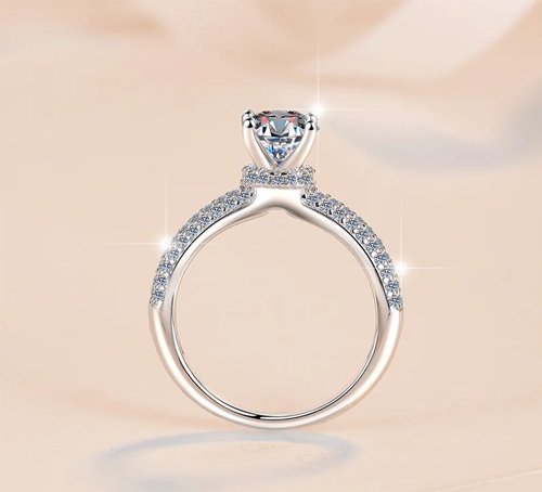 Stylish fashion rings for women Brisbane